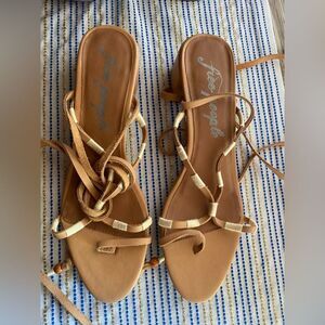 FREE PEOPLE Hermosa Lace Up Tan Leather Strappy Ankle Wrap Sandals Sz 39 NEW
